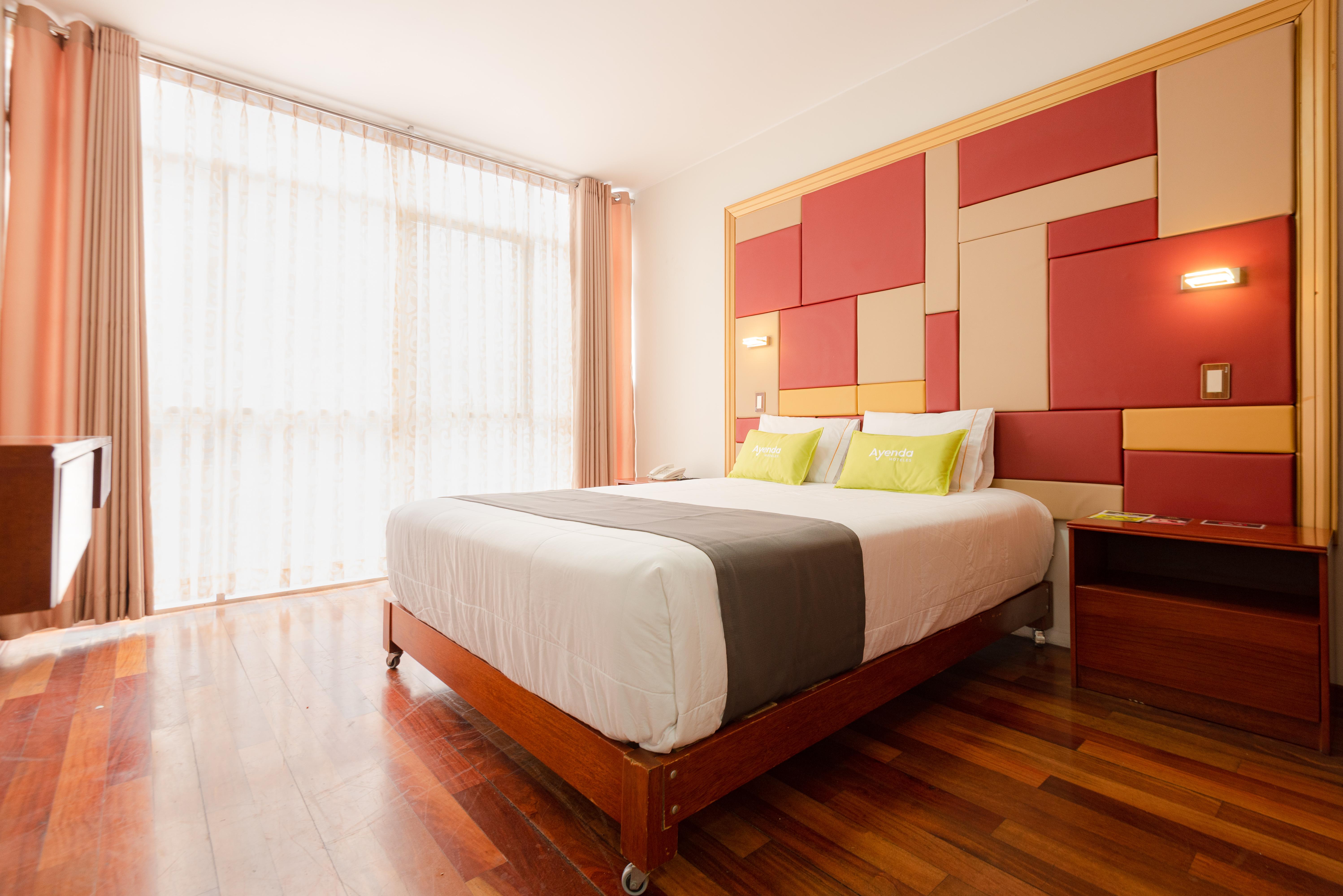 Ayenda Montreal Miraflores 3*