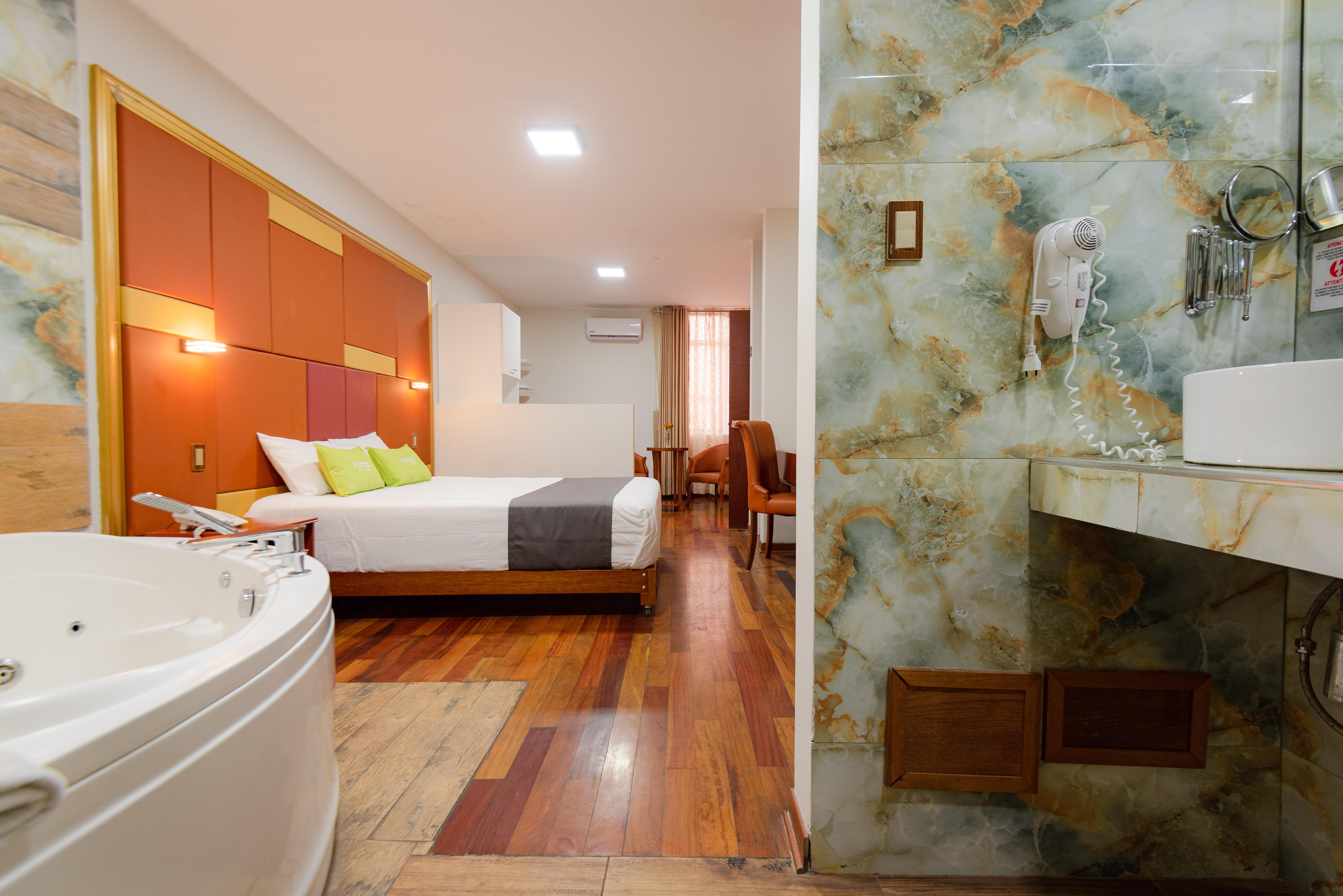 Ayenda Montreal Miraflores Hotel Lima